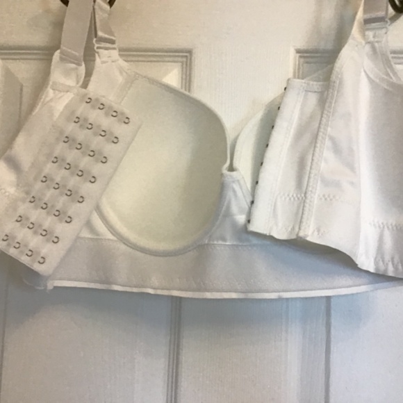 Woman’s heavy duty Bra size 40B - Picture 3 of 3